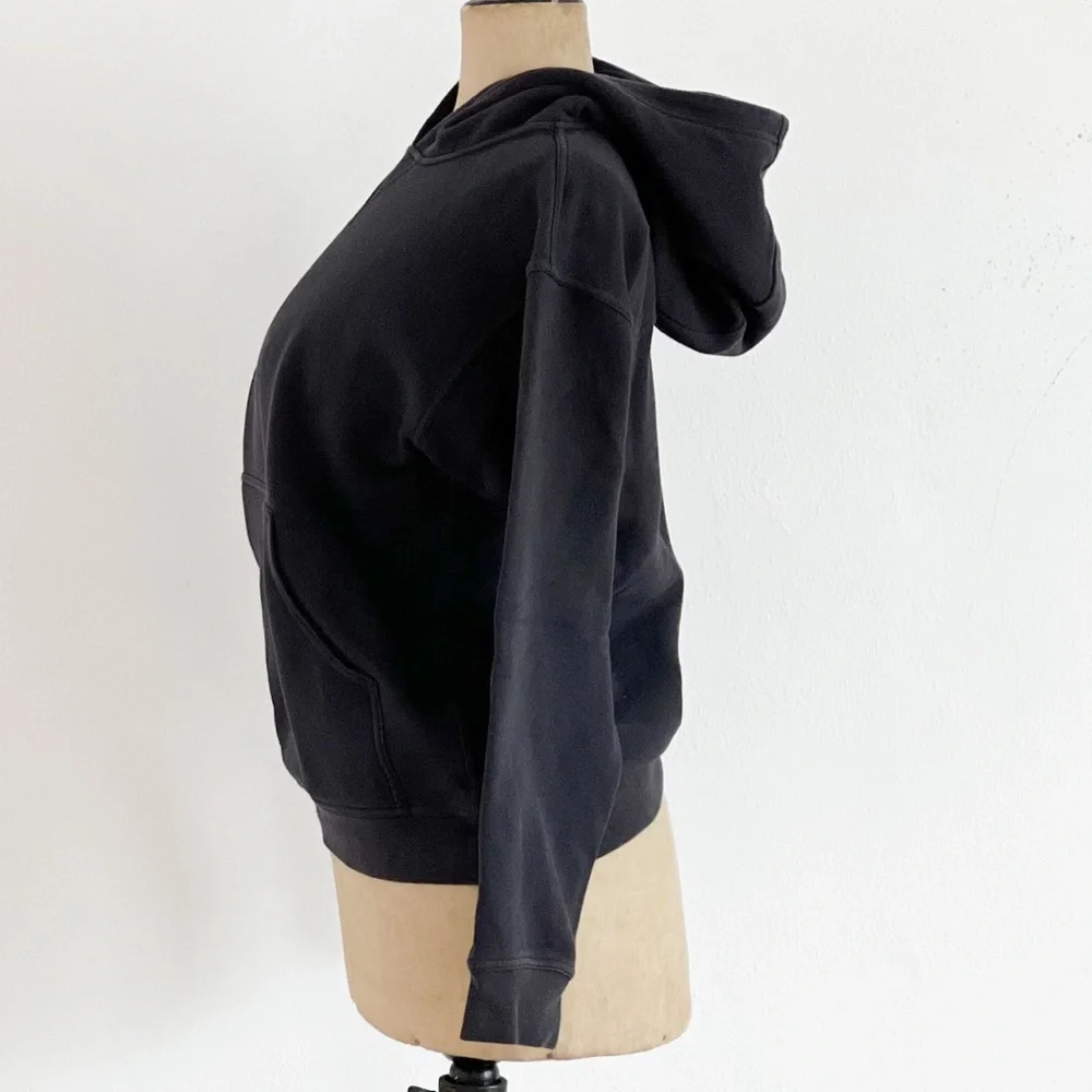 Lululemon Black Sweatshirt Lululemon Hoodie Size 6 Fits like Size 4 - Picture 2 of 6